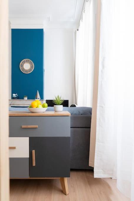 Escapade Marseillaise Pres Des Terrasses Du Port Apartment Марсилия Екстериор снимка