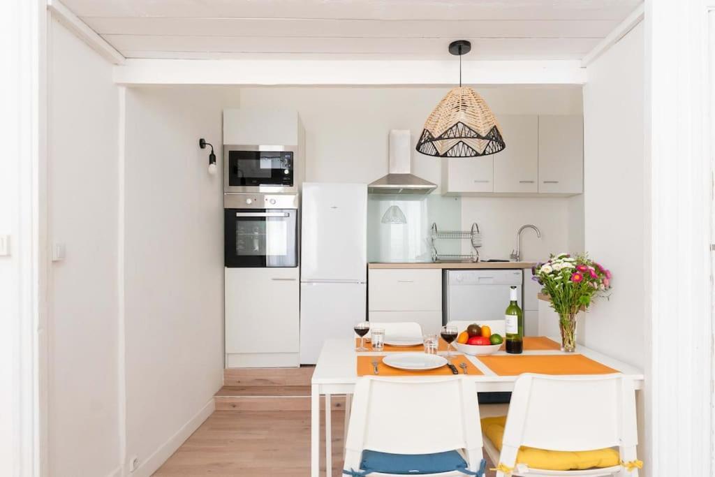 Escapade Marseillaise Pres Des Terrasses Du Port Apartment Марсилия Екстериор снимка