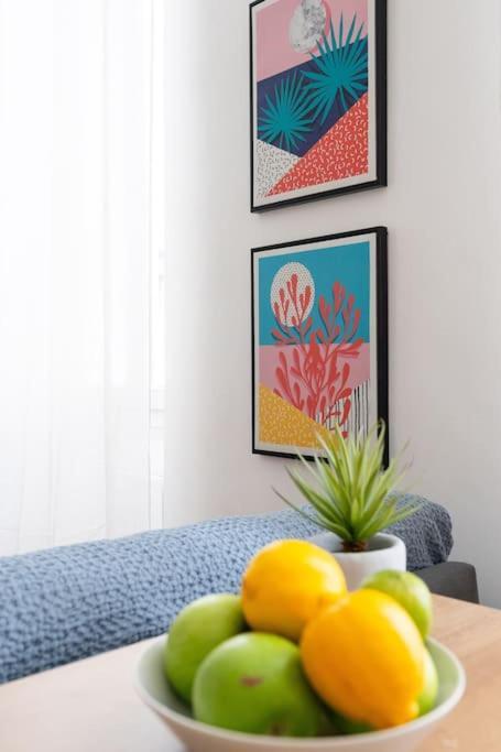 Escapade Marseillaise Pres Des Terrasses Du Port Apartment Марсилия Екстериор снимка